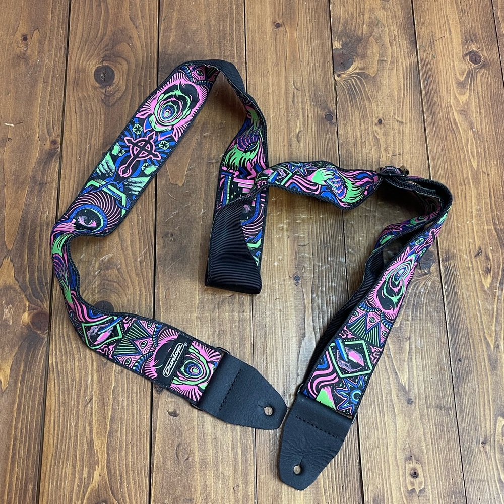 Dunlop adjustable guitar strap I love dust neon print